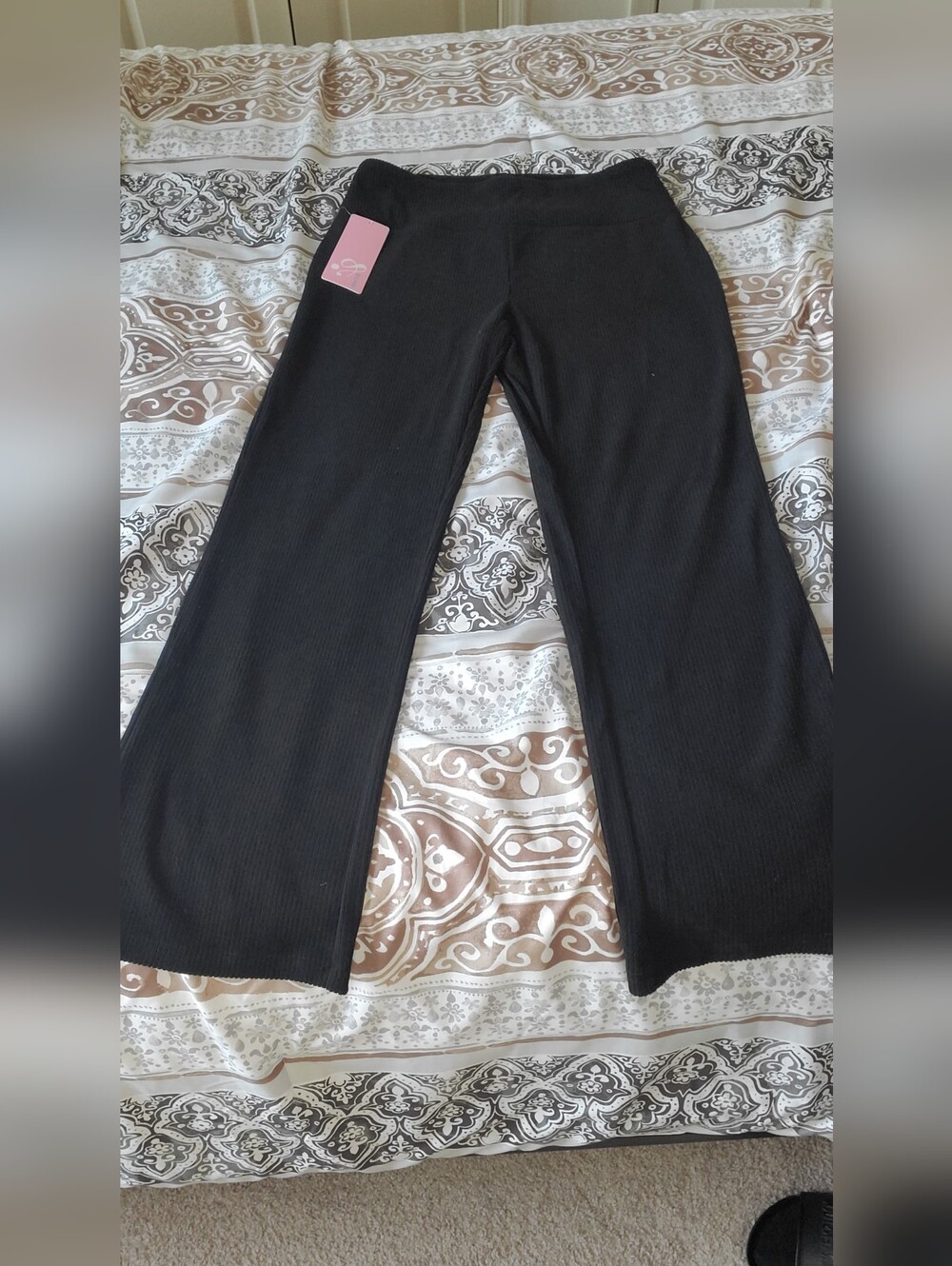 Black Wide-Leg Ribbed Knit Pants